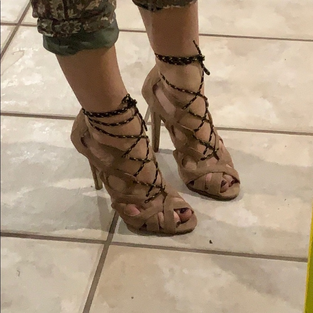 3 inch strap heels